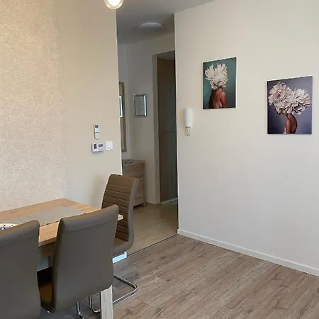 Paskom Apartmanhaz Nyergesujfalu Exterior photo