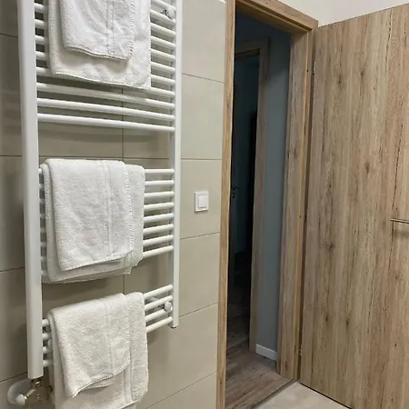 Paskom Apartmanhaz Nyergesujfalu Exterior photo