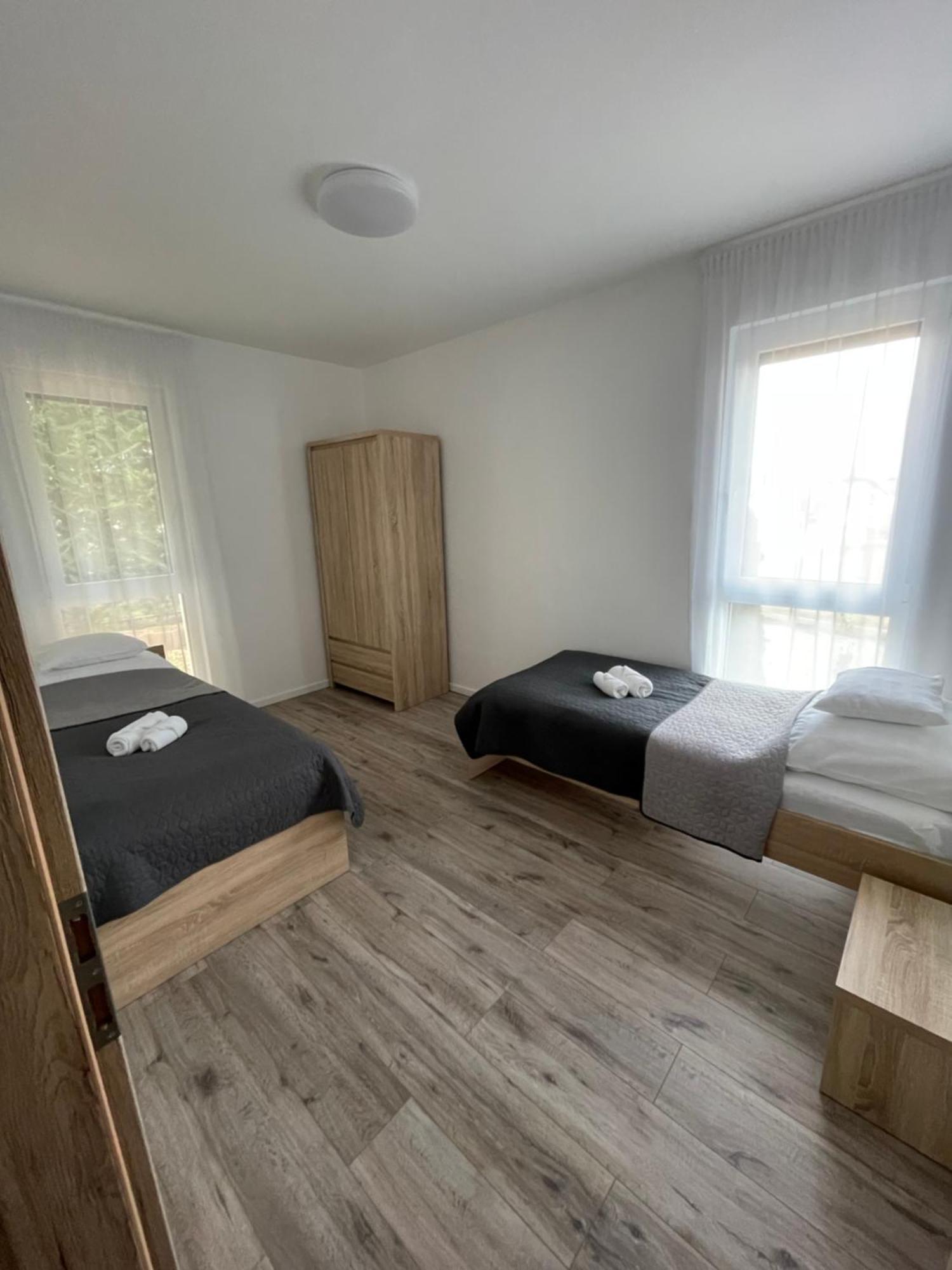 Paskom Apartmanhaz Apartment Nyergesujfalu
